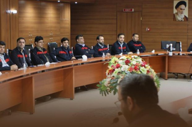   با حضور مدیر عامل فولاد اکسین خوزستان: جلسه کمیته راهبردی فولاد اکسین خوزستان برگزار شد