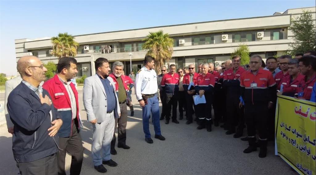 مهندس دانشی: كاركنان صنعت نفت، سربازان تمام قامت ولایت در تولید