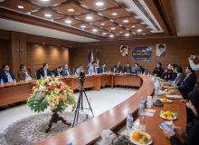 نشست میز تخصصی فولاد در شرکت فولاد اکسین برگزار شد