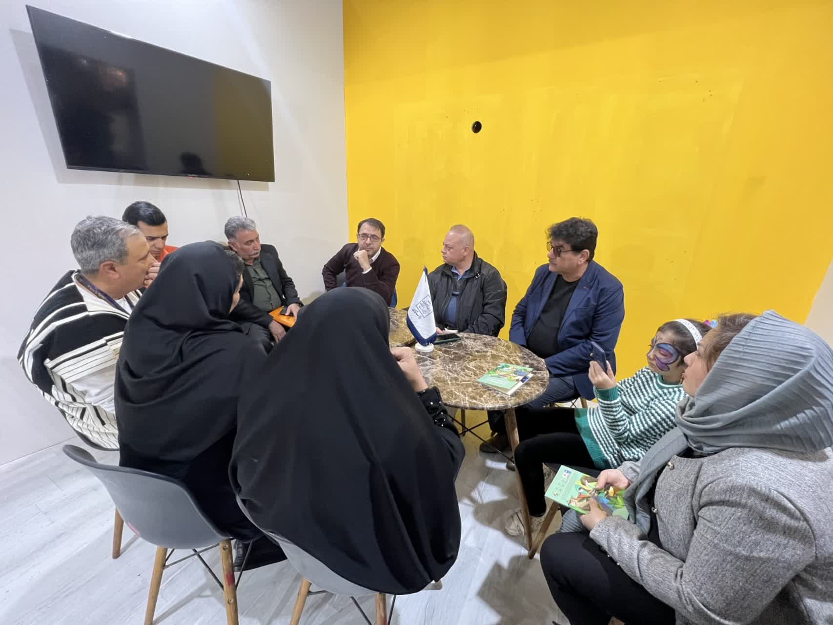 نشست تخصصی بررسی و ارائه فرصت‌ها و بسته‌های سرمایه‌گذاری اداره کل میراث فرهنگی، گردشگری و صنایع دستی استان برگزار شد