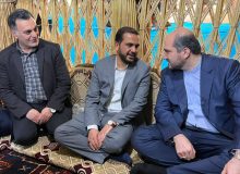 بازدید معاون اجرایی رئیس‌جمهور ایران و سرپرست نهاد ریاست‌جمهوری از غرفه میراث خوزستان