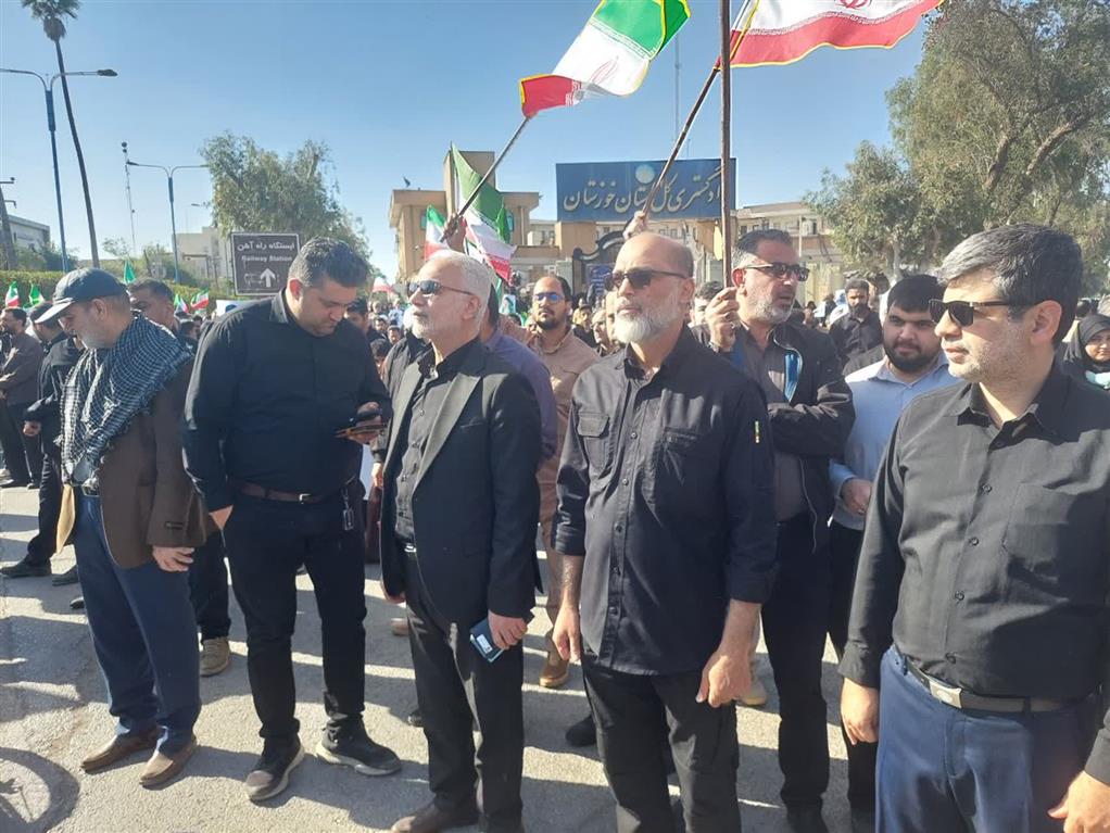 حضور مدیرعامل شركت نفت و گاز اروندان در اجتماع بزرگ میثاق با رهبر منتخب خبرگان